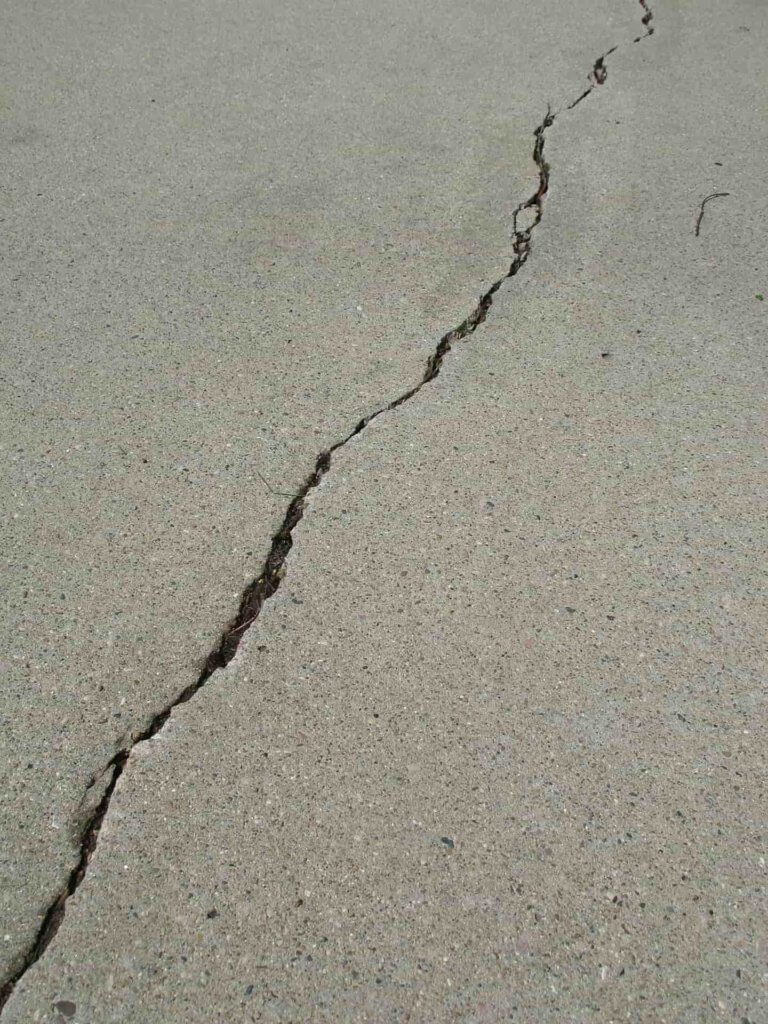 concrete crack